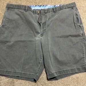 Mens Tommy Bahama Shorts.  Gray 44R